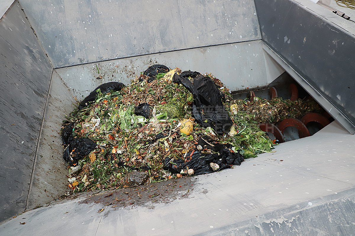 Fruit and Vegetable Waste Shredder