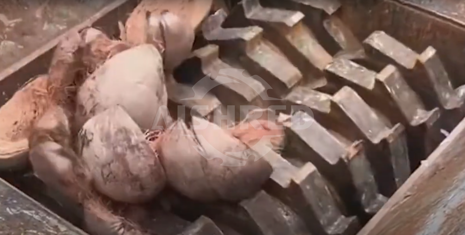 Double Shaft Shredder Machine to Crush Coconut Husk