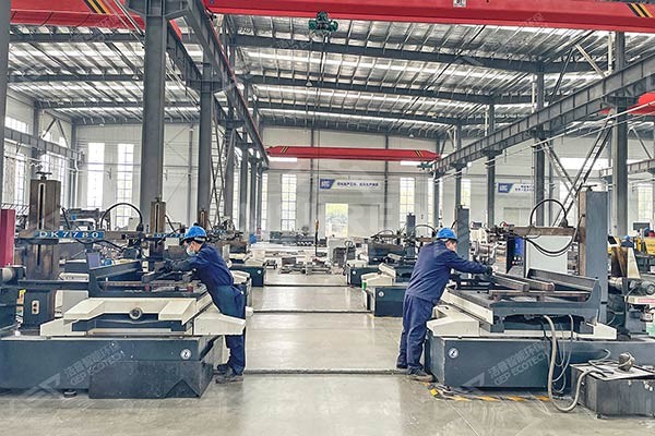 CNC Wire Cutting Machine