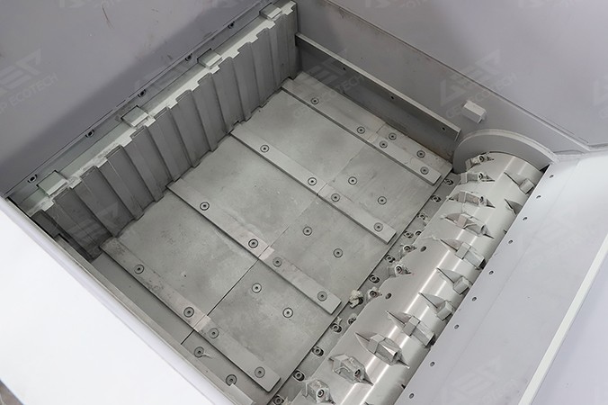 Single Shaft Fine Shredder