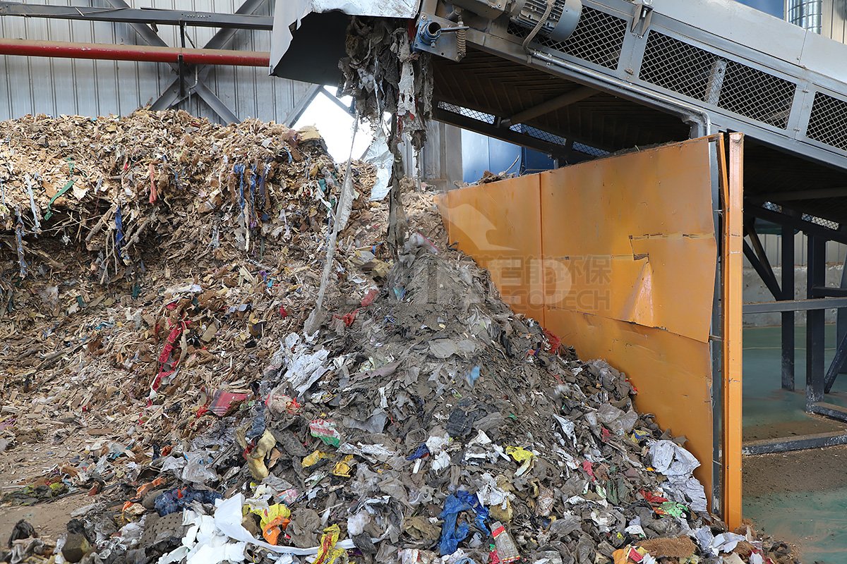 Grinding Landfill Waste