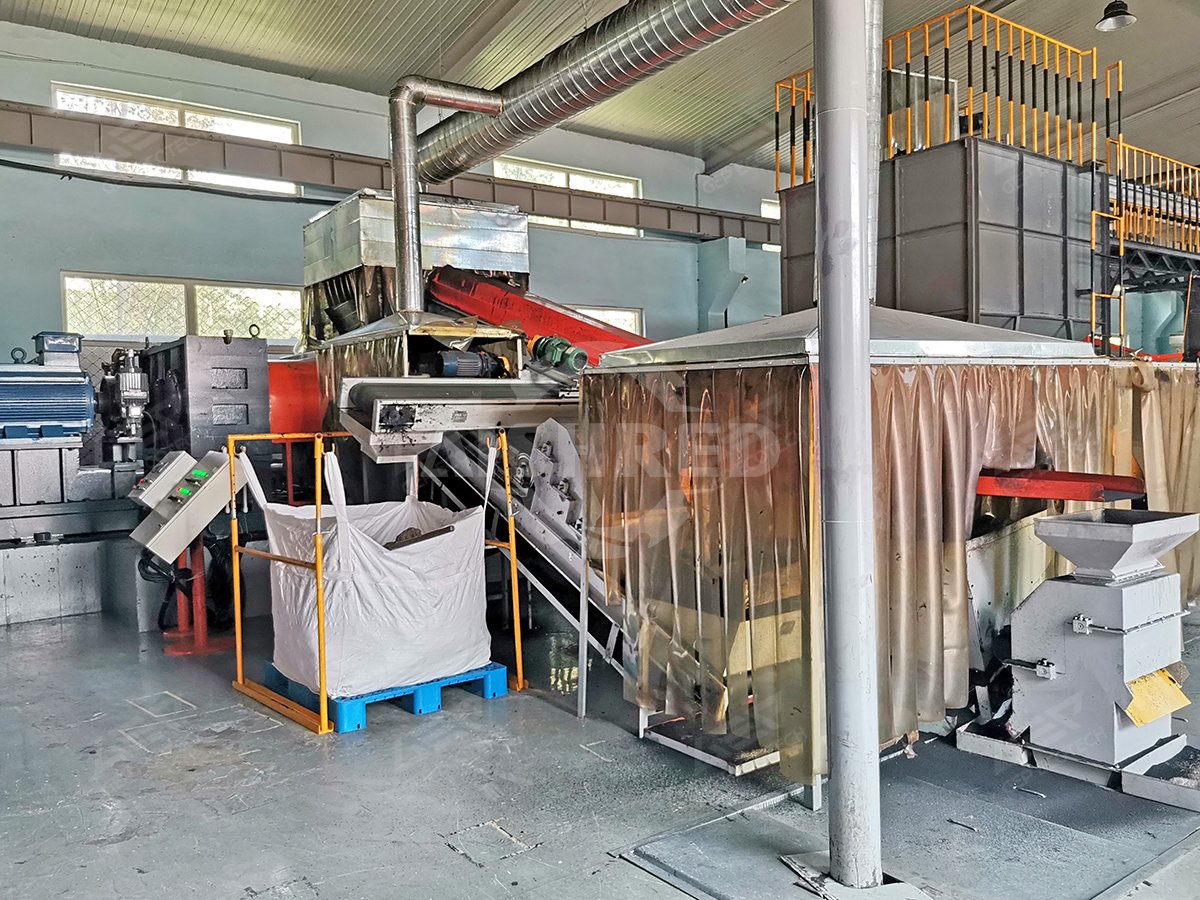Rubber Breaking Unit