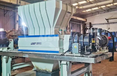 Shredder for Cement Kiln Alternative Fuel Preparation, Multi-functional Shredder, 2*37kW