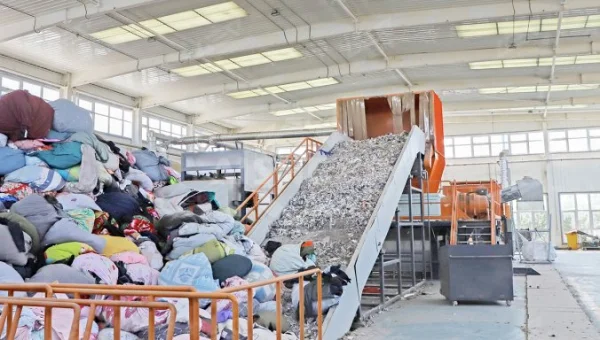 Shredder Plant for Processing of Municipal Solid Waste