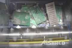 Should I Use a Single-Shaft Shredder Or a Double-Shaft Shredder for Circuit Board Crushing?