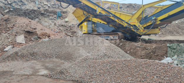 Final products and mobile crushing plant