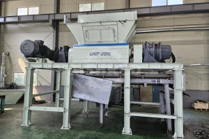 洁普工业废金属撕碎机：为钢铁、有色、汽车制造及电子回收行业提供可靠装备