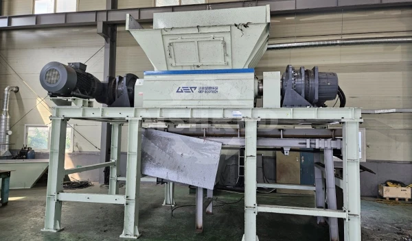 洁普工业废金属撕碎机：为钢铁、有色、汽车制造及电子回收行业提供可靠装备