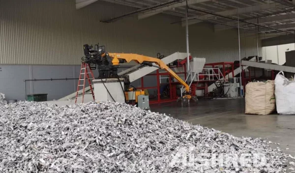 Mesin Penghancur Scrap Aluminium Terkompresi