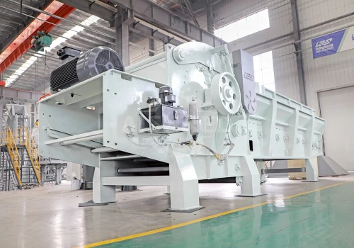 GZP1400 Drum Chipper, Heavy-Duty and Efficient Biomass Recycling Solution, 200kW