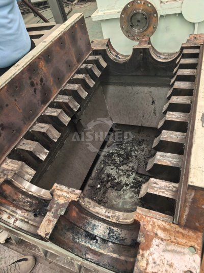 worn-out cutterboxes