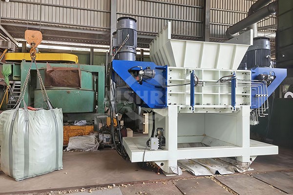 Four Shaft Shredder