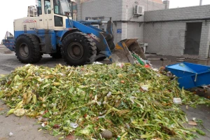 Fruit and Vegetable Waste Shredding and Pressing Integrated Machine: A Good Helper for Source Reduction