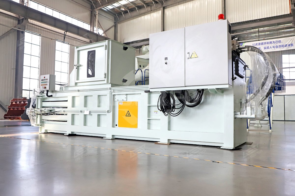 Horizontal Hydraulic Baler
